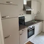 Monteurzimmer Im Herzen Wuerzburgs